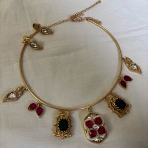 Kundan Hansli Set