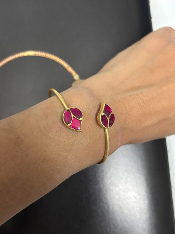 Hand Cuffs - Image 3